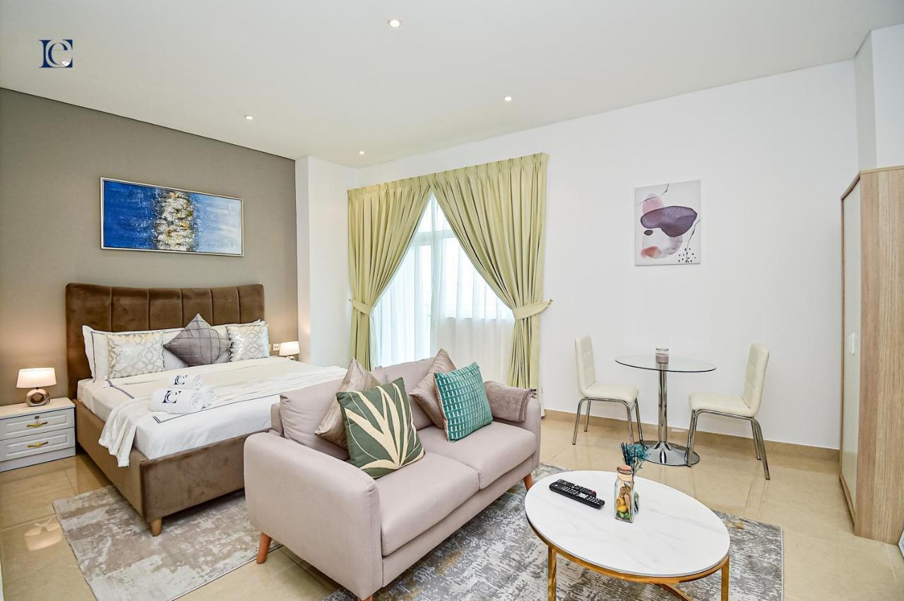 Luxury Escapes - Budget Studio With Balcony, Yacht Bay Marina ドバイ エクステリア 写真